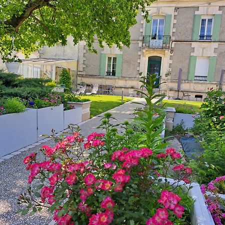 La Metairie Au Milieu Des Vignes Διαμέρισμα Réaux Εξωτερικό φωτογραφία